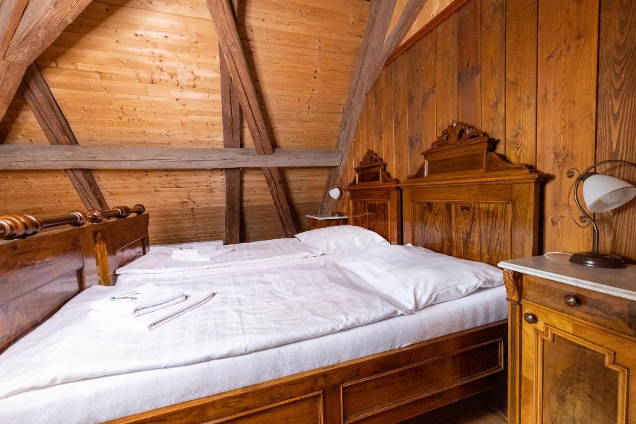 Zamecek Klokocov Hotel Екстериор снимка